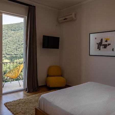 Theoxenia Hotel Andritsaina Luaran gambar