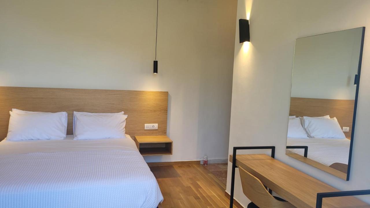 Theoxenia Hotel Andritsaina Luaran gambar