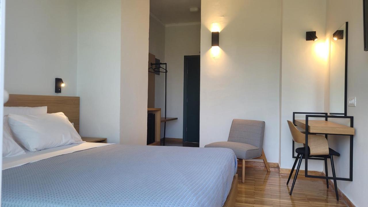 Theoxenia Hotel Andritsaina Luaran gambar