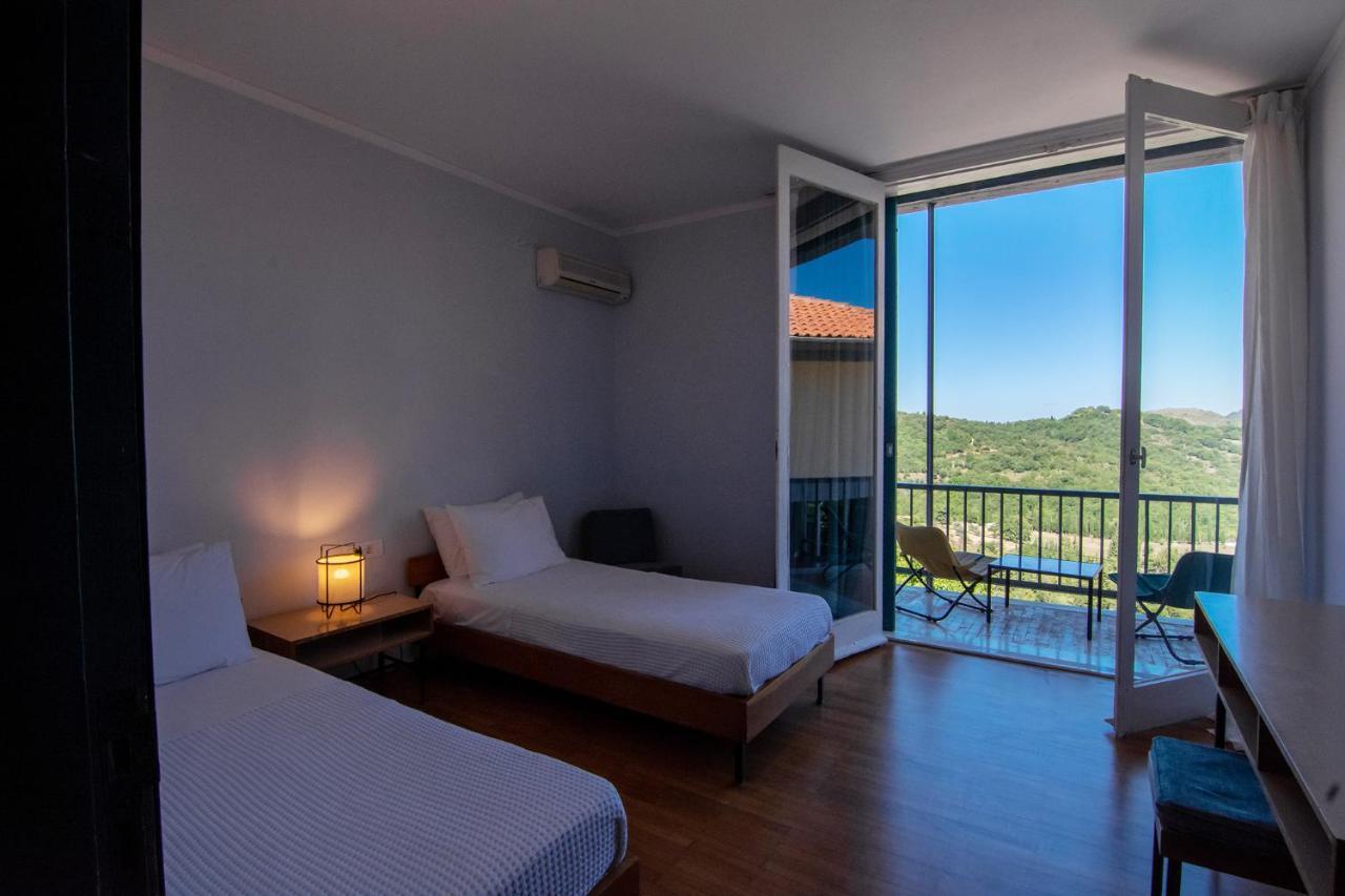 Theoxenia Hotel Andritsaina Luaran gambar