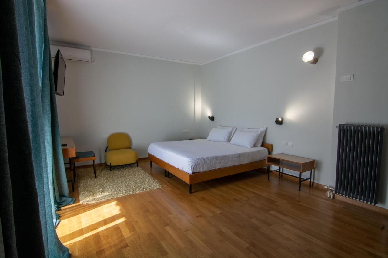 Theoxenia Hotel Andritsaina Luaran gambar