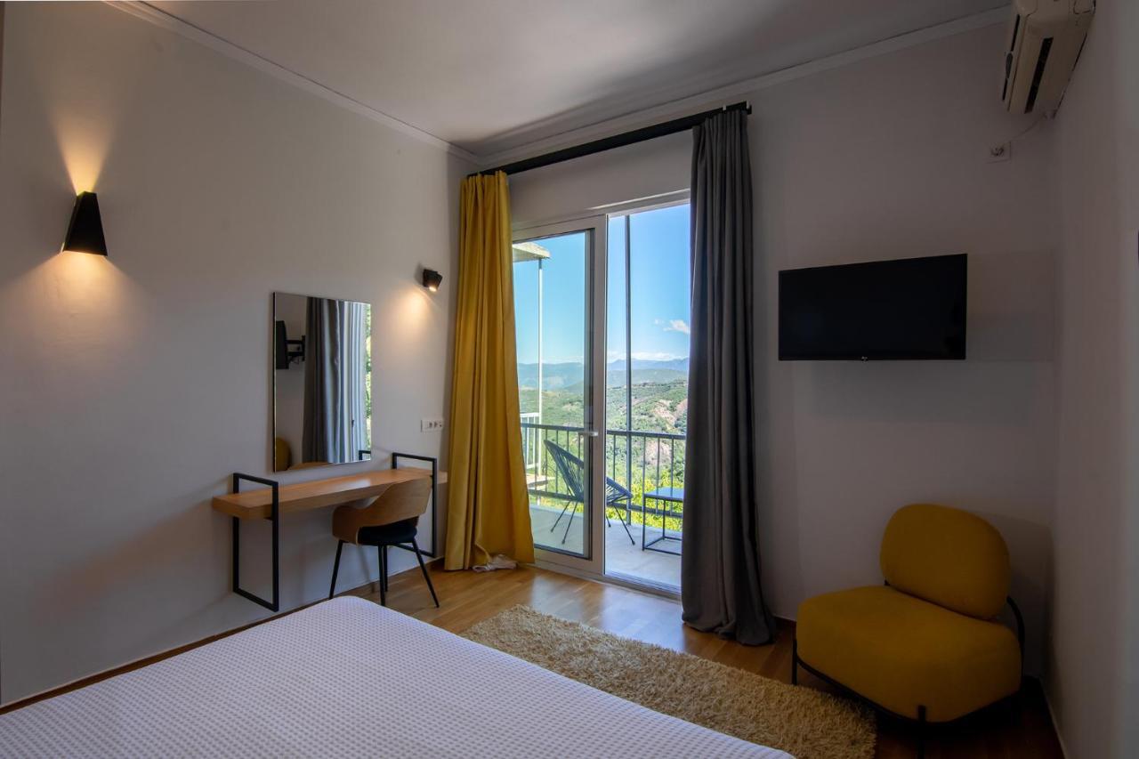 Theoxenia Hotel Andritsaina Luaran gambar